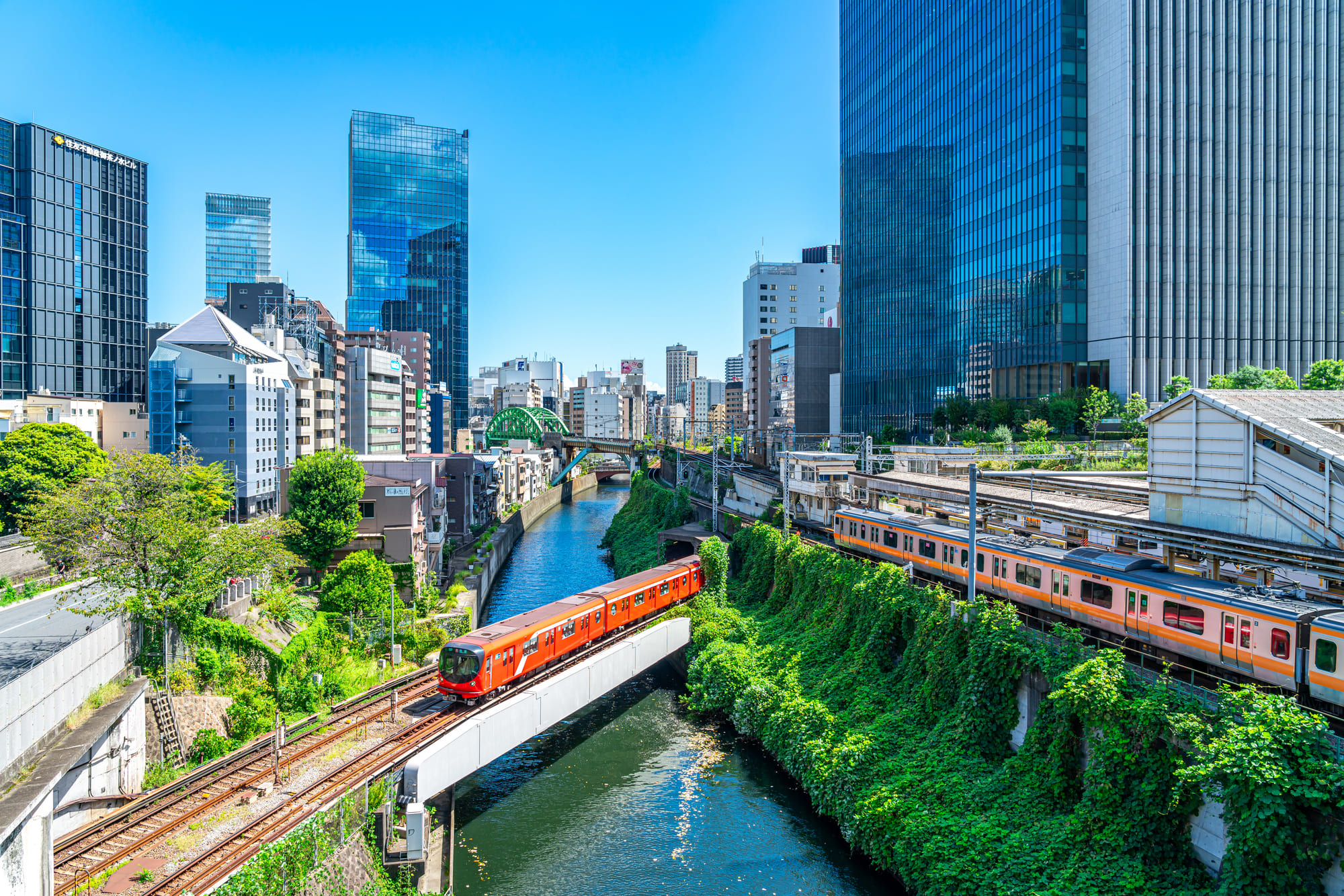 聖橋から見た御茶ノ水の街並み